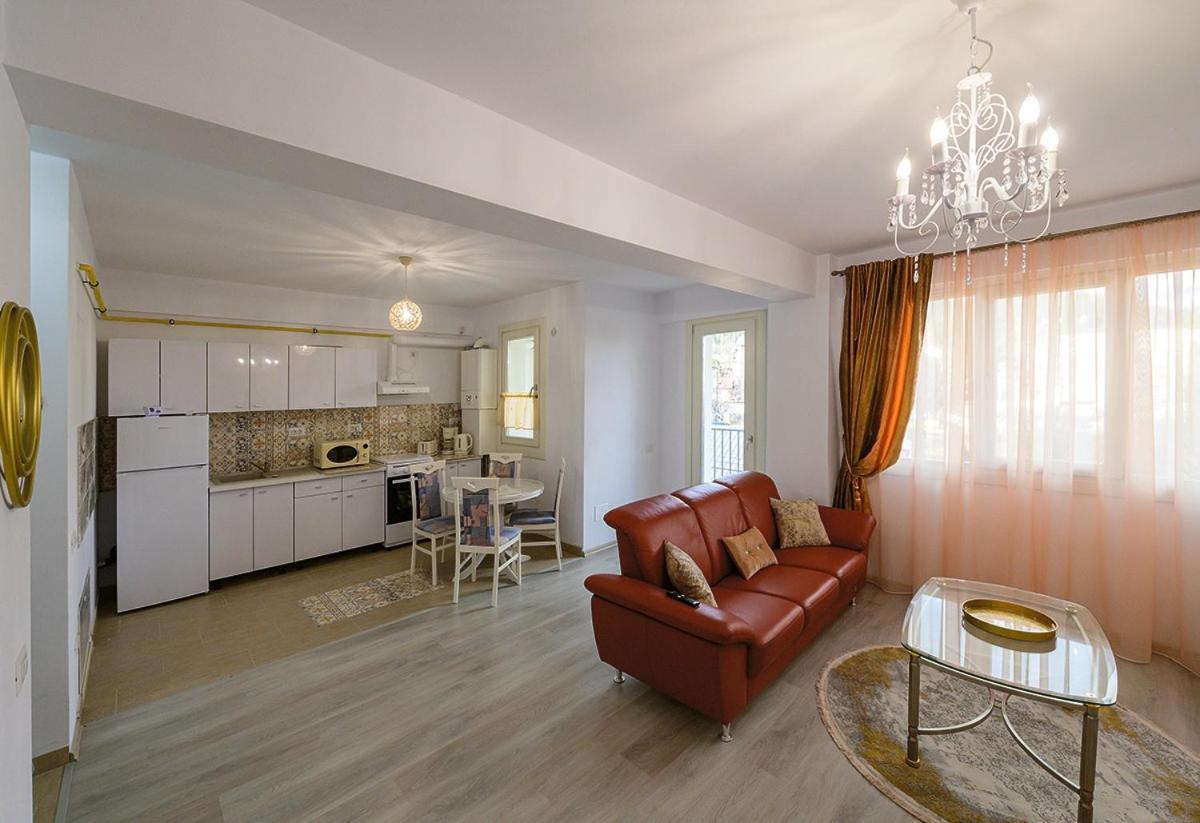 Apartament Laur Ґурагумора Екстер'єр фото